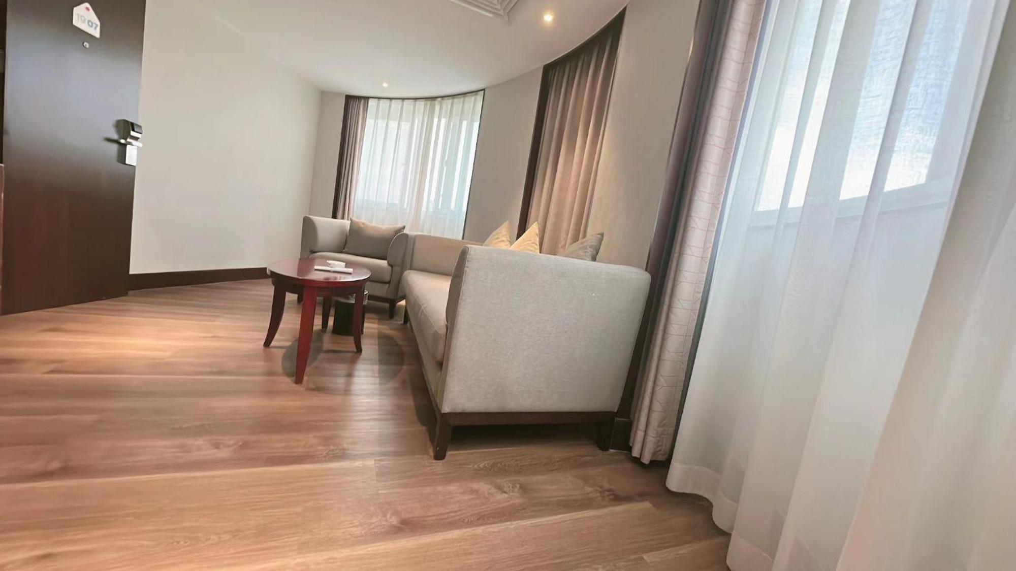 Holiday Inn Express Xiamen Lushan -Shopping Center By Ihg Extérieur photo